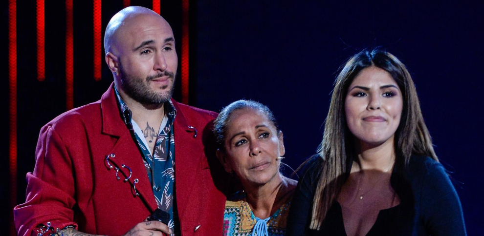 Isabel Pantoja con su hija y con su hijo (Gtres)